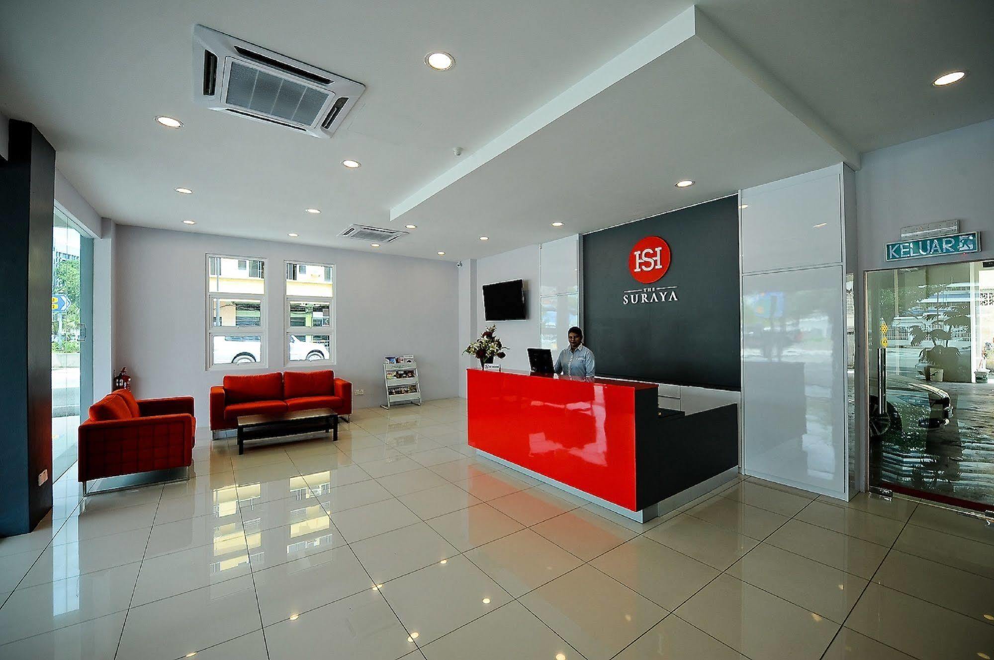 Oyo 232 The Suraya Hotel Kuantan Ngoại thất bức ảnh