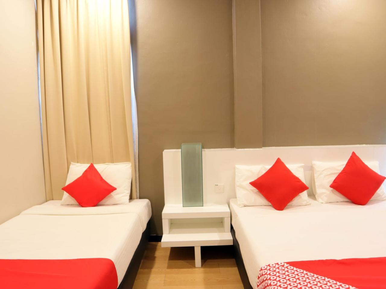 Oyo 232 The Suraya Hotel Kuantan Ngoại thất bức ảnh