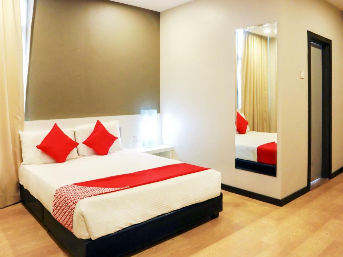 Oyo 232 The Suraya Hotel Kuantan Ngoại thất bức ảnh