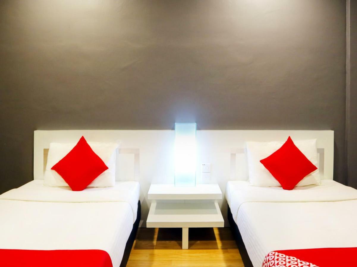 Oyo 232 The Suraya Hotel Kuantan Ngoại thất bức ảnh