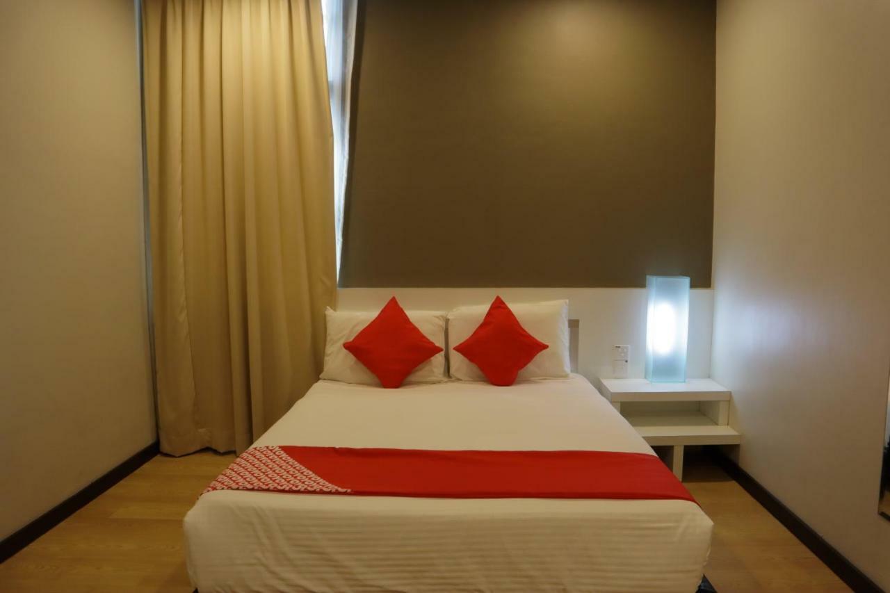 Oyo 232 The Suraya Hotel Kuantan Ngoại thất bức ảnh