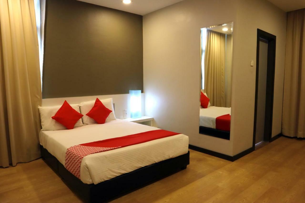 Oyo 232 The Suraya Hotel Kuantan Ngoại thất bức ảnh
